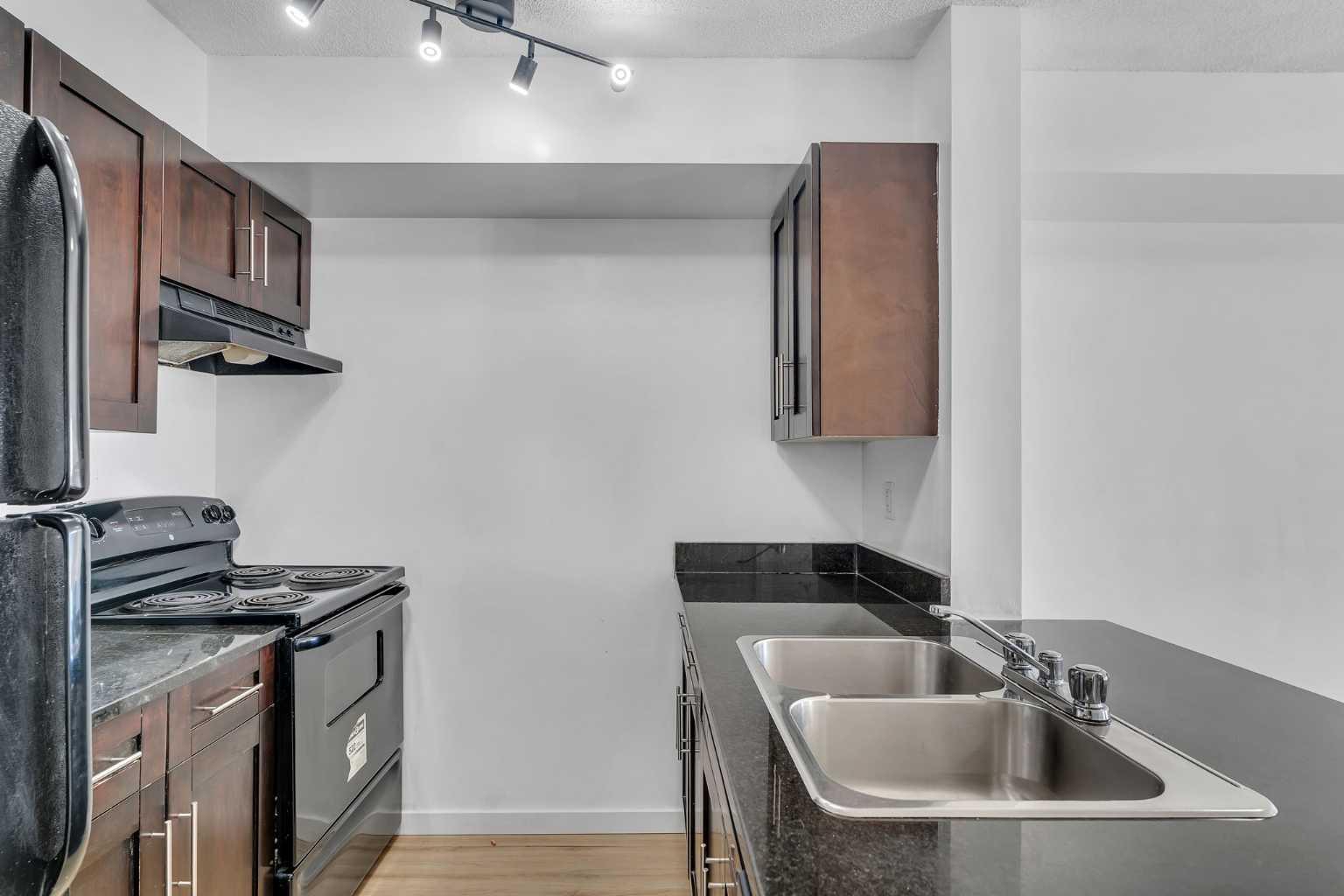 355 Taralake Way NE 414