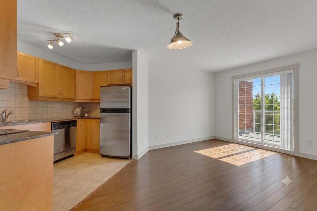 Photo of 2233 34 Avenue SW #321, Calgary, AB T2T 6N2 (MLS # A2333188)