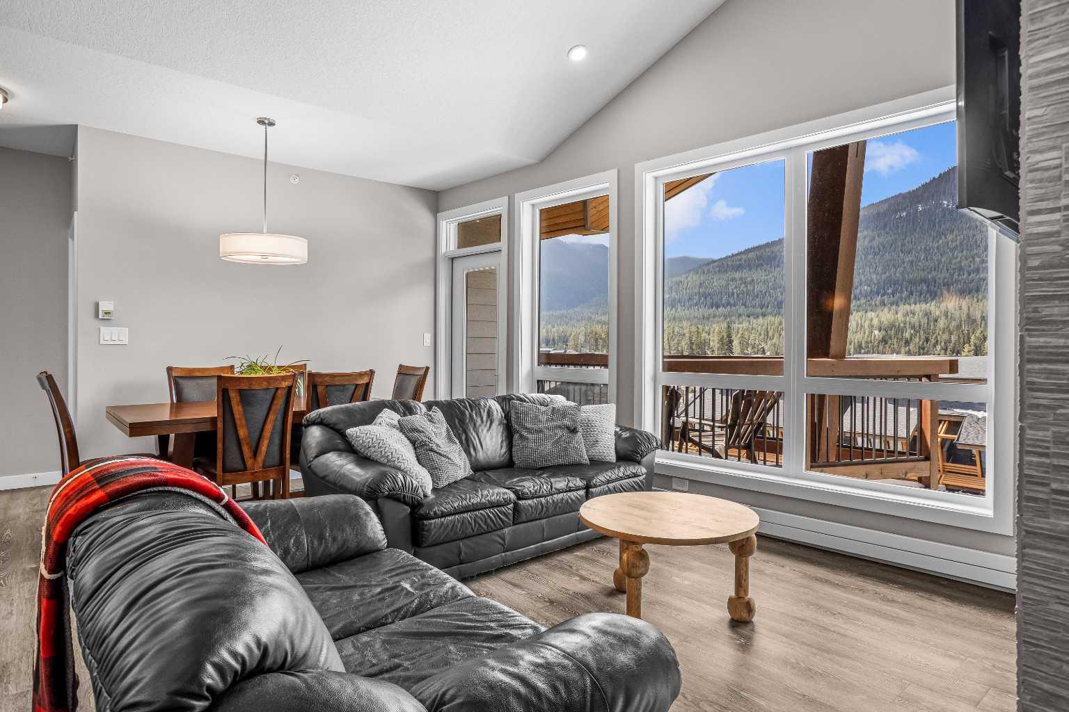 106 Stewart Creek Rise S 301