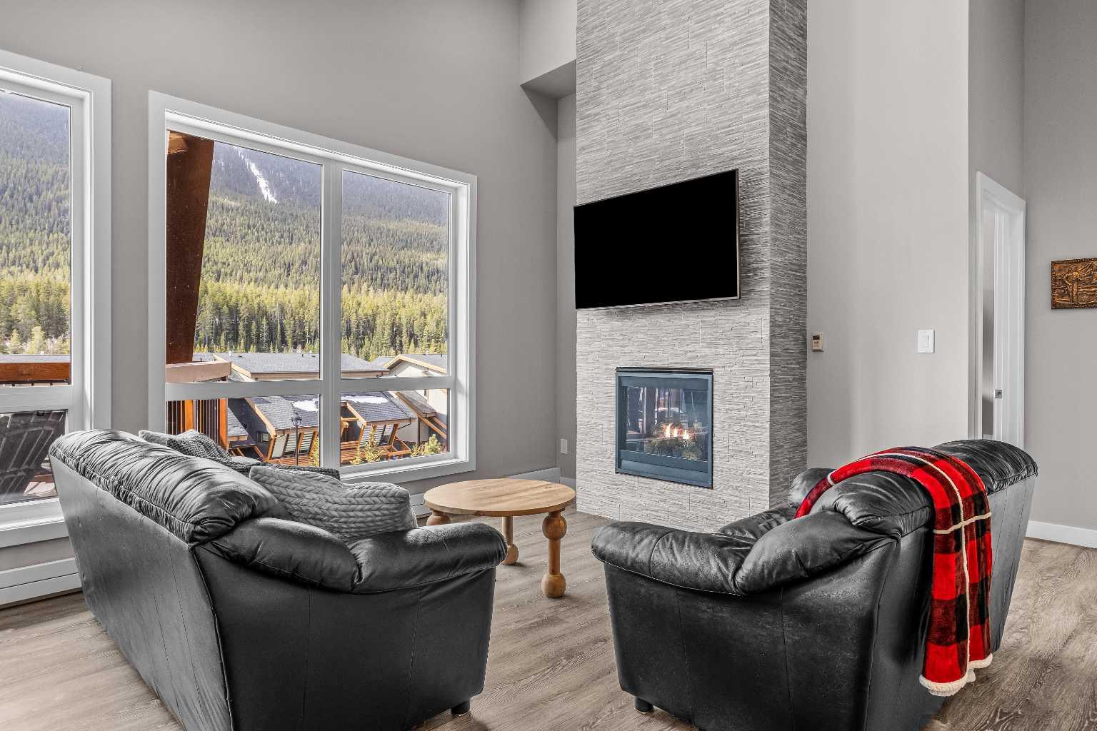 106 Stewart Creek Rise S 301