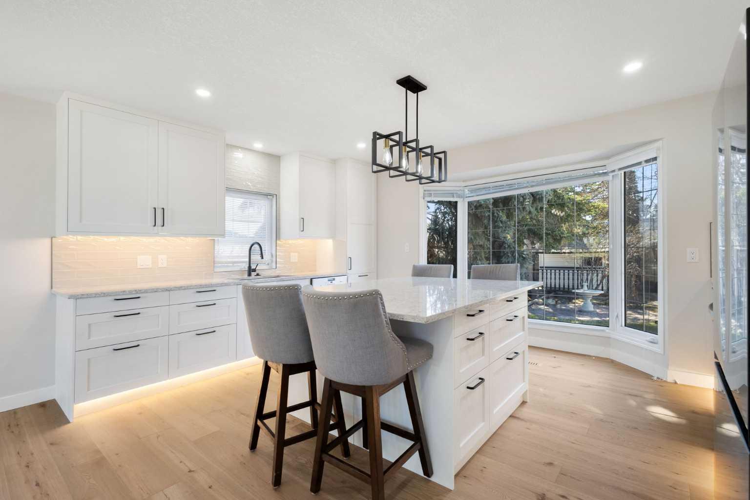 811 Seattle Drive SW