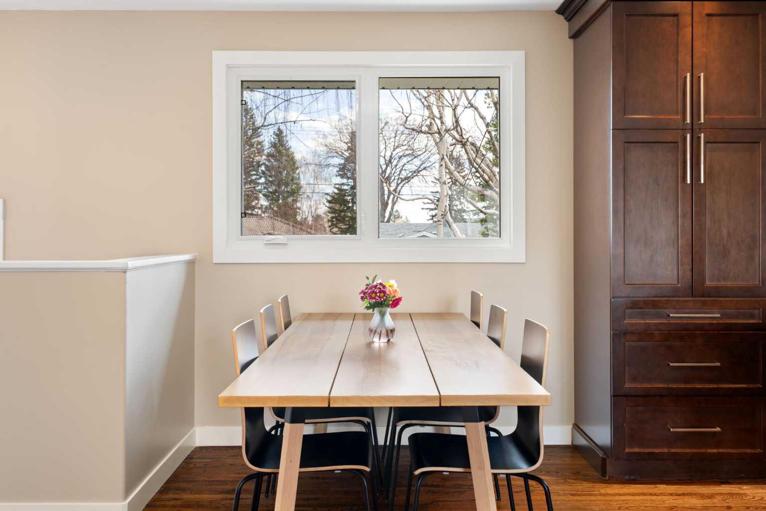 142 Winston Drive SW