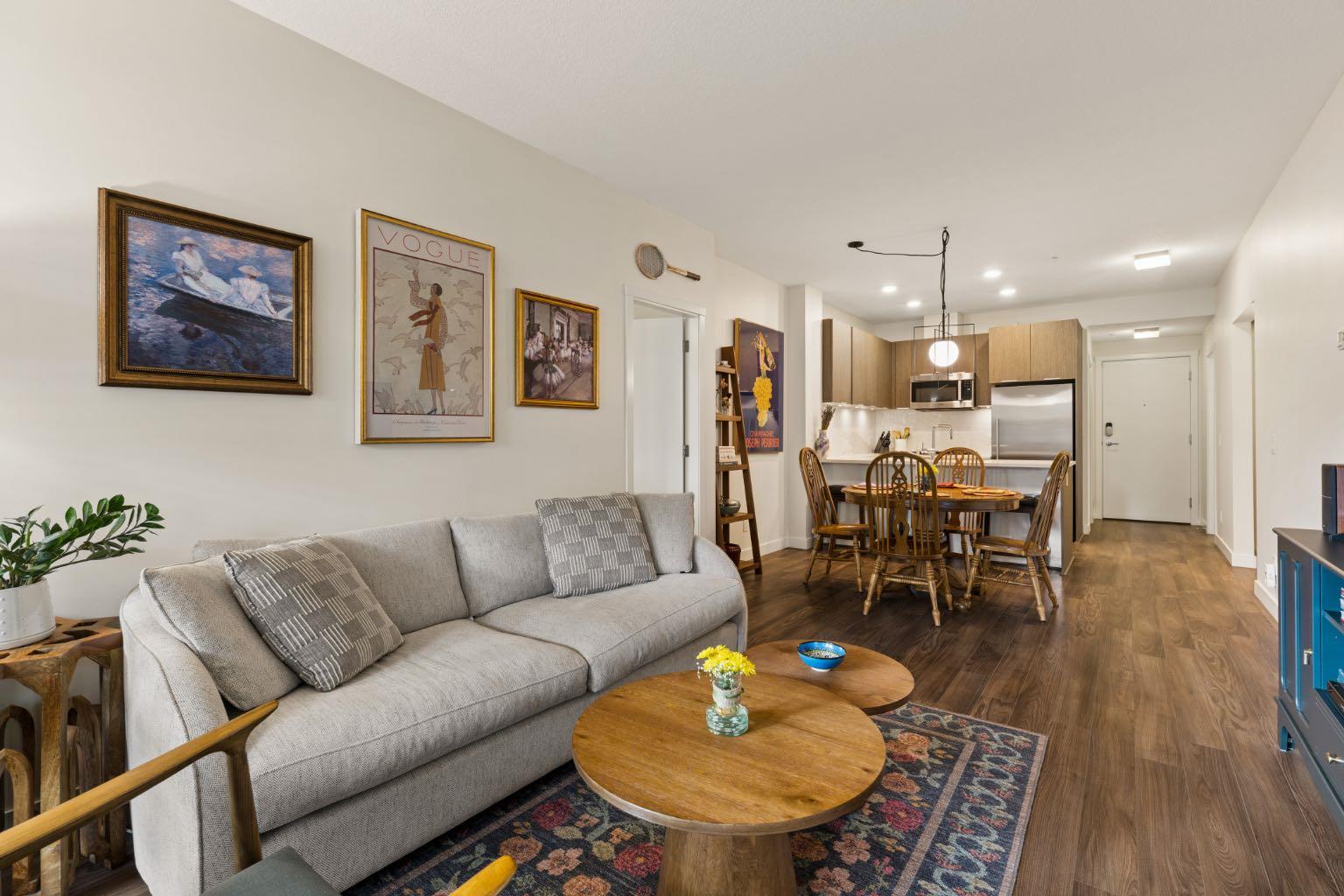 823 5 Avenue NW 118