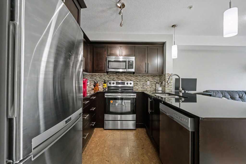 155 Skyview Ranch Way NE 3304