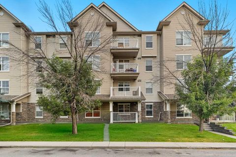 2000 Applevillage Court SE 110 Calgary AB T2A 7Z4
