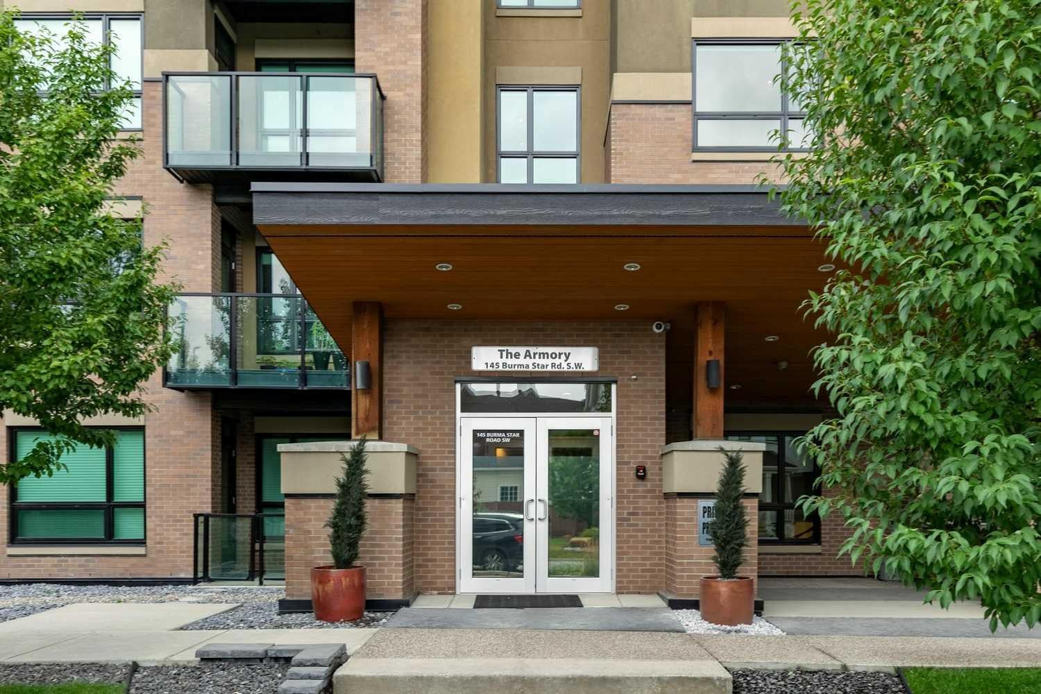 145 Burma Star Road SW 215