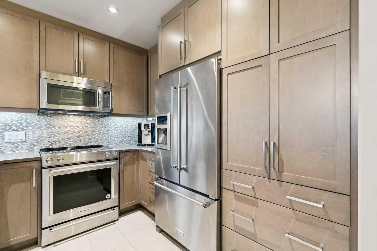 145 Burma Star Road SW 215