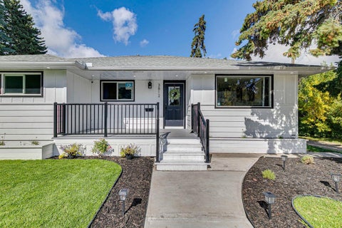 Photo of 3812 3 Avenue SW, Calgary, AB T3C 0A9 (MLS # A2345324)