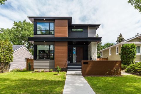 Photo of 963 12 Street S, Lethbridge, AB T1J 2S8 (MLS # A2332248)