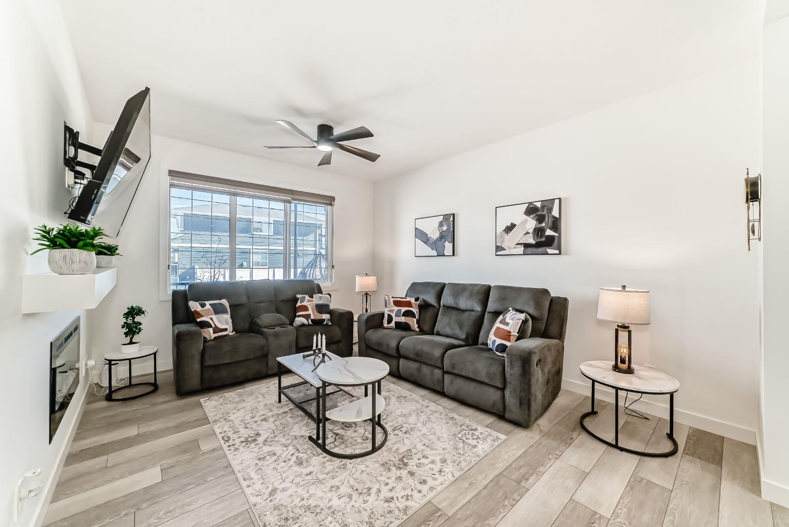 37 Legacy Glen Point SE