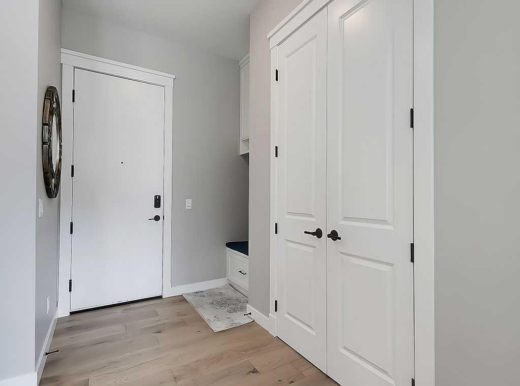 135 Lebel Crescent NW 201