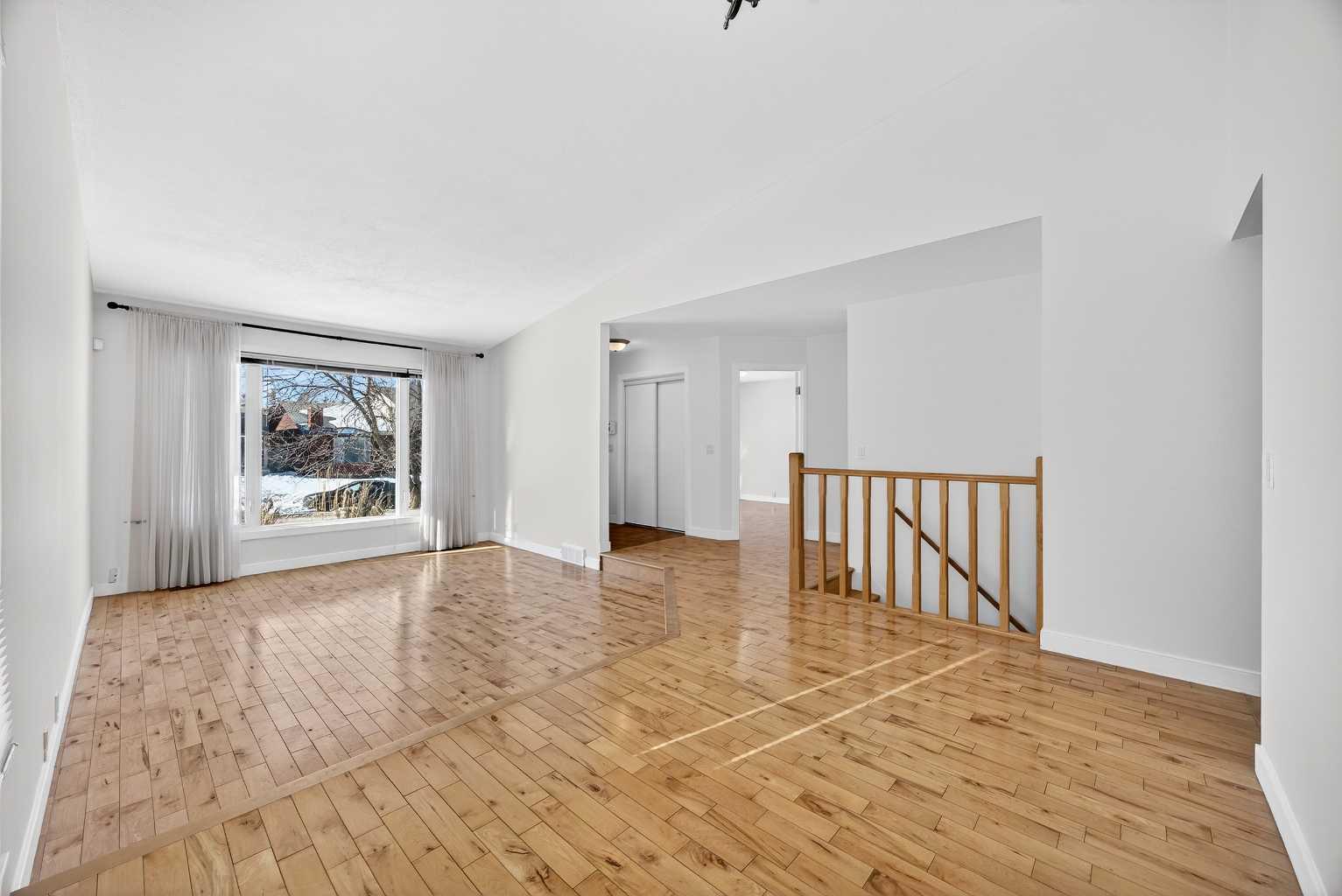 128 Bermuda Drive NW