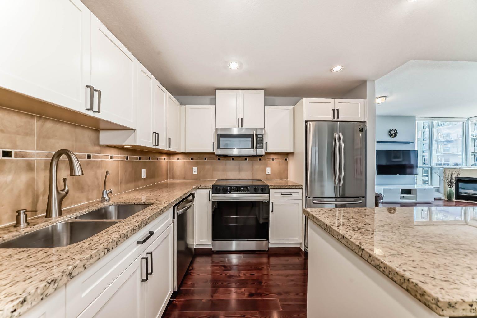 77 Spruce Place SW 1907