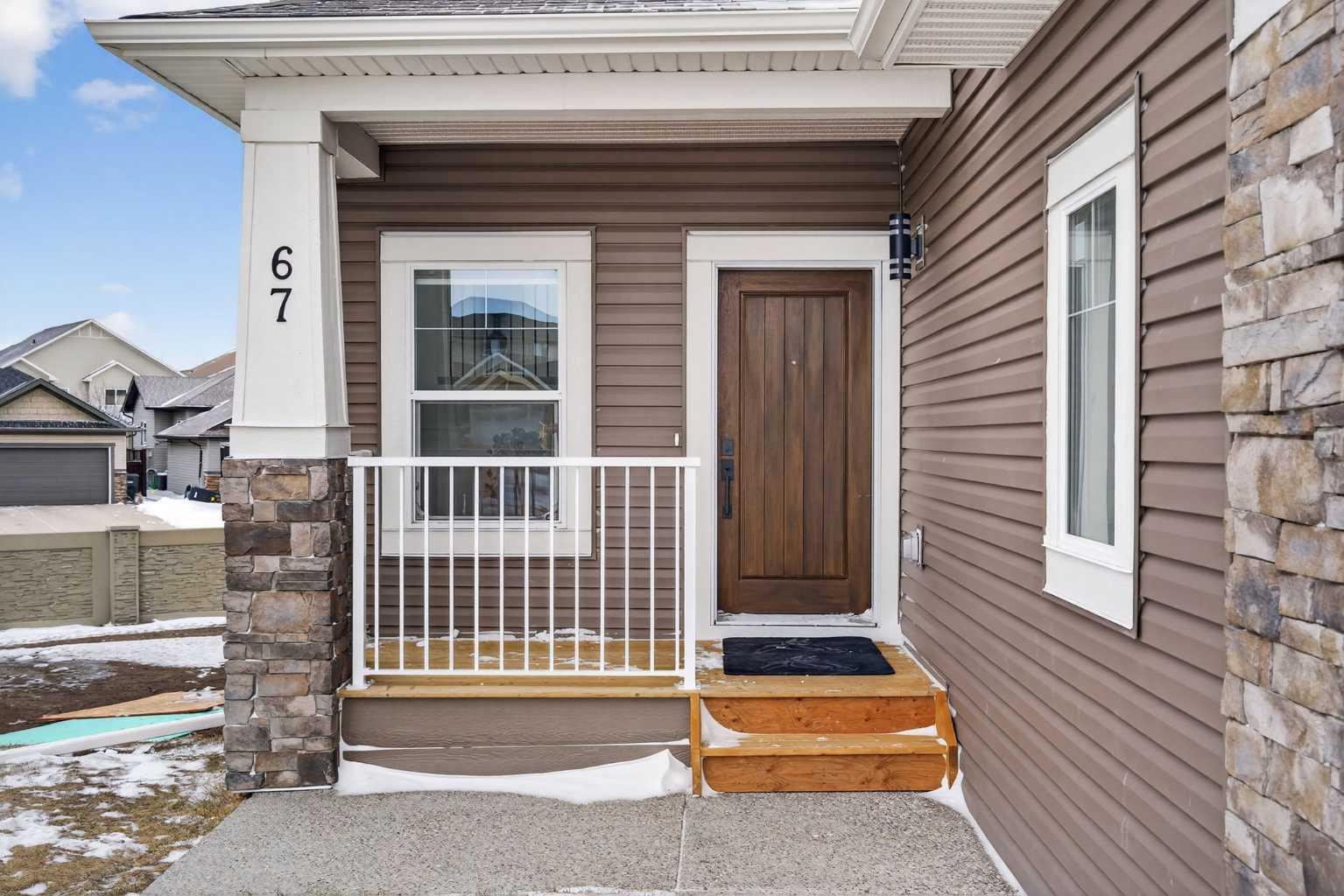 67 Lakes Estates Circle