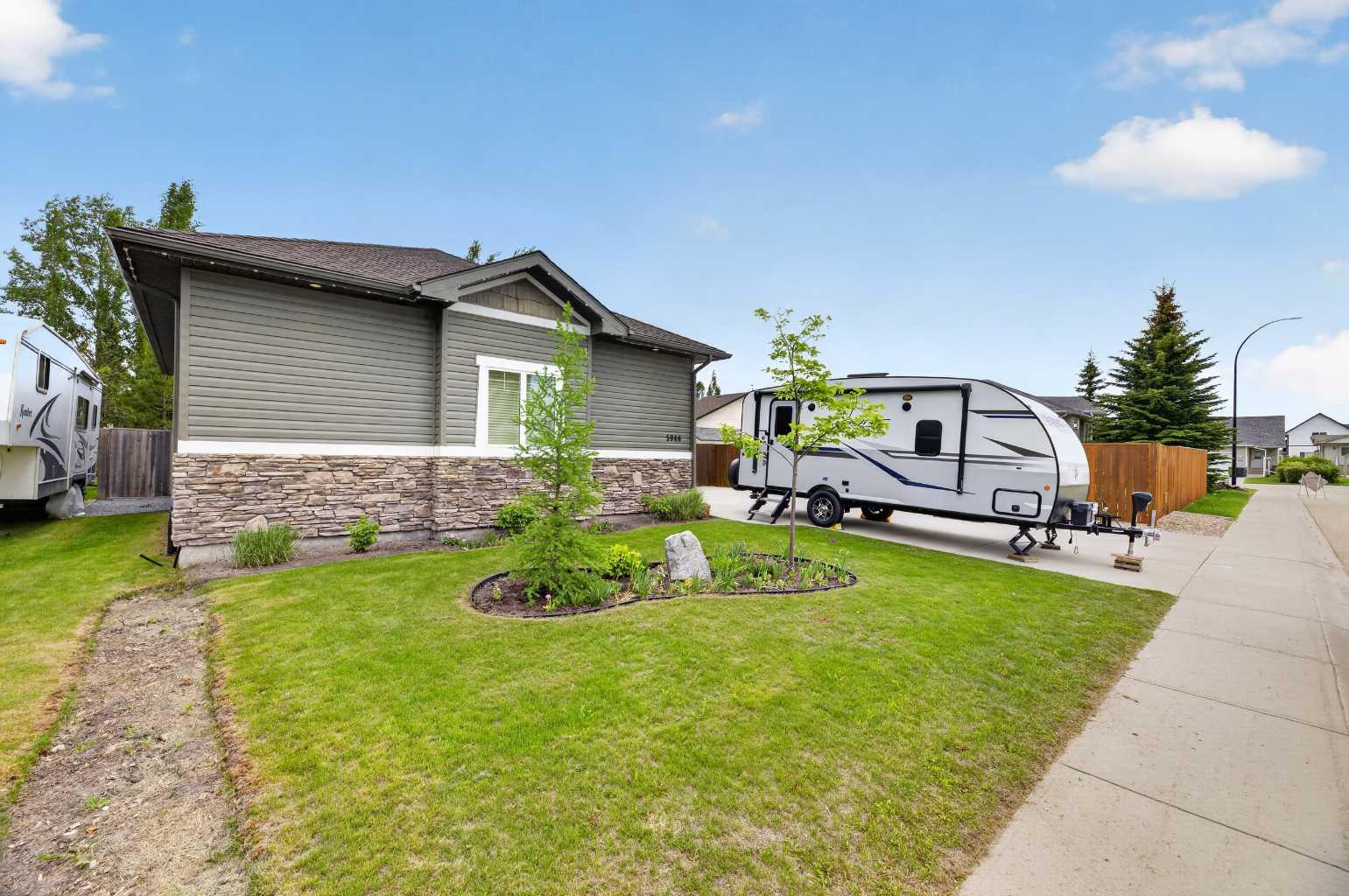5946 Park Meadows Crescent