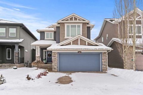 69 Ravenskirk Close SE Airdrie AB T4A 0S9