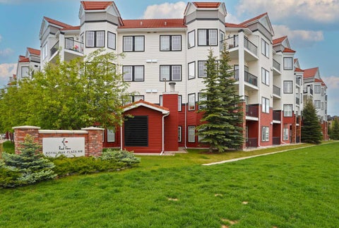 Photo of 30 Royal Oak Plaza NW #420, Calgary, AB T3G 0C1 (MLS # A2320442)