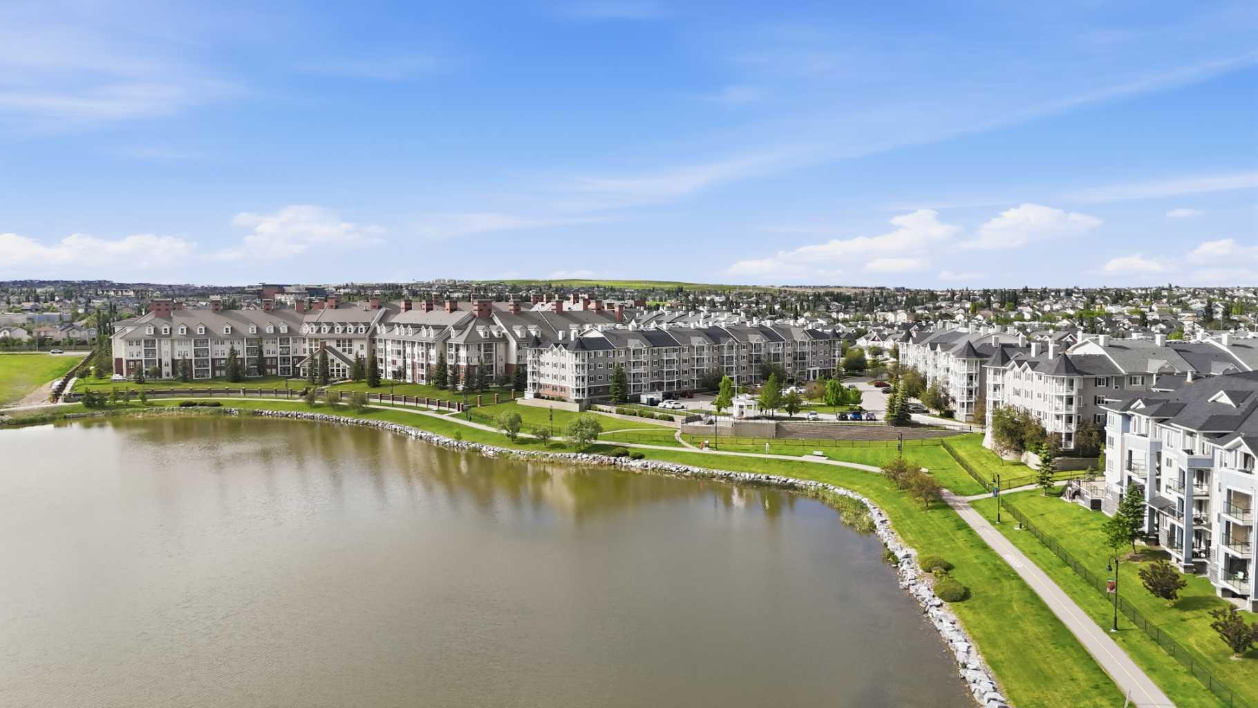 10 Country Village Park NE 3110