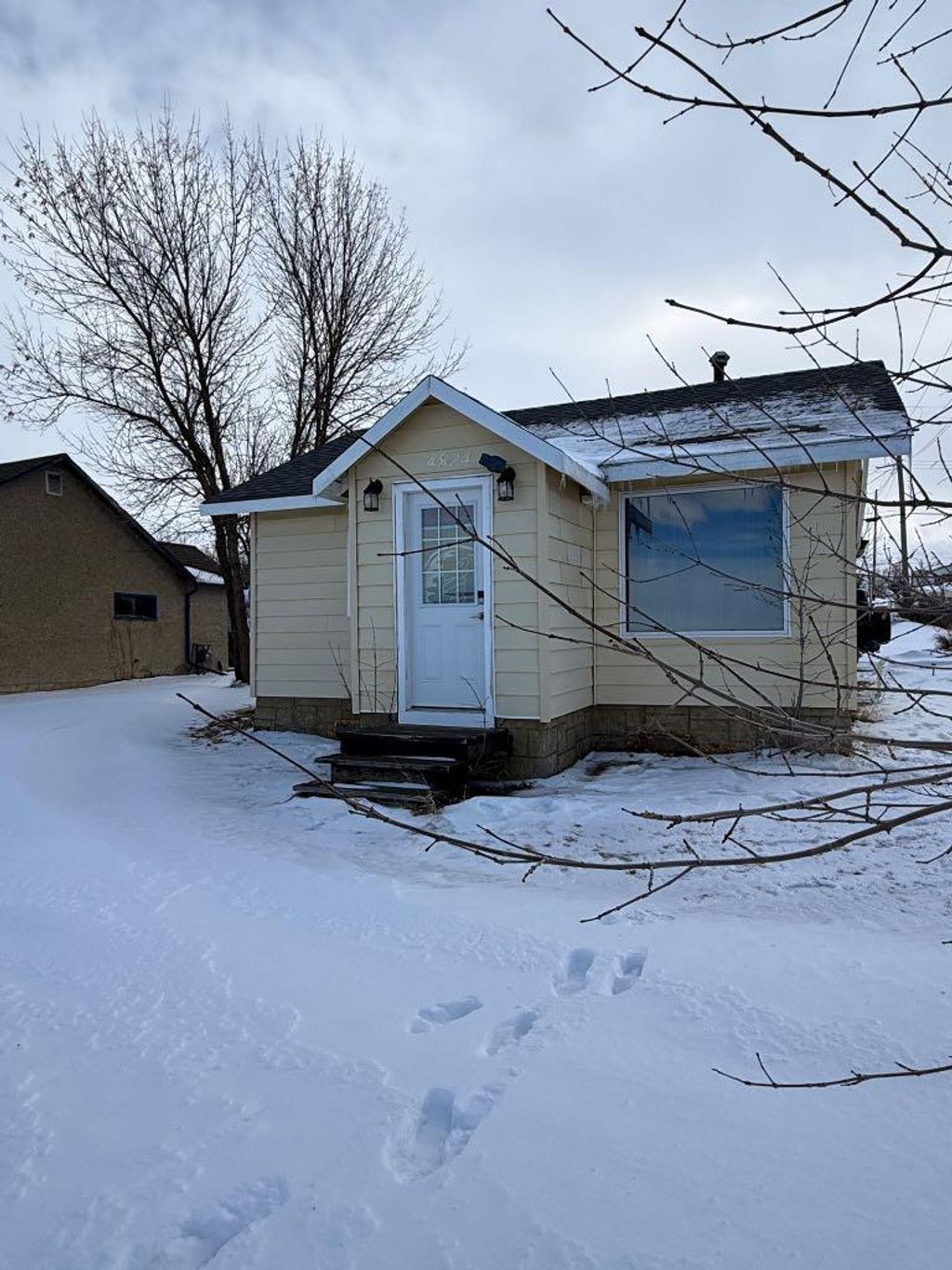 Photo of 4824 47 Avenue, Spirit River, AB T8V 6A2 (MLS # A2294172)