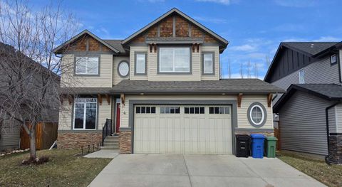 4 Drake Landing Gate Okotoks AB T1S 0E5