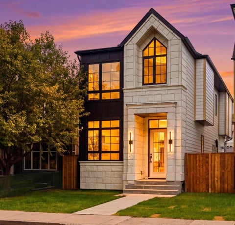 Photo of 409 28 Avenue NW, Calgary, AB T2M 2K7 (MLS # A2332886)