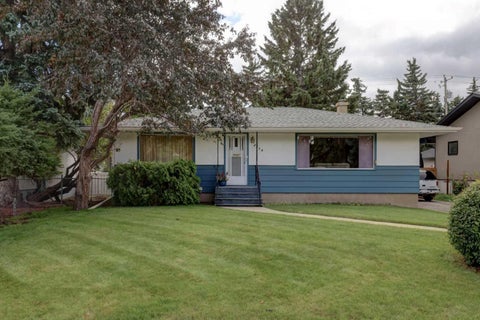 Photo of 2119 Halifax Crescent NW, Calgary, AB T2M 4C8 (MLS # A2348639)