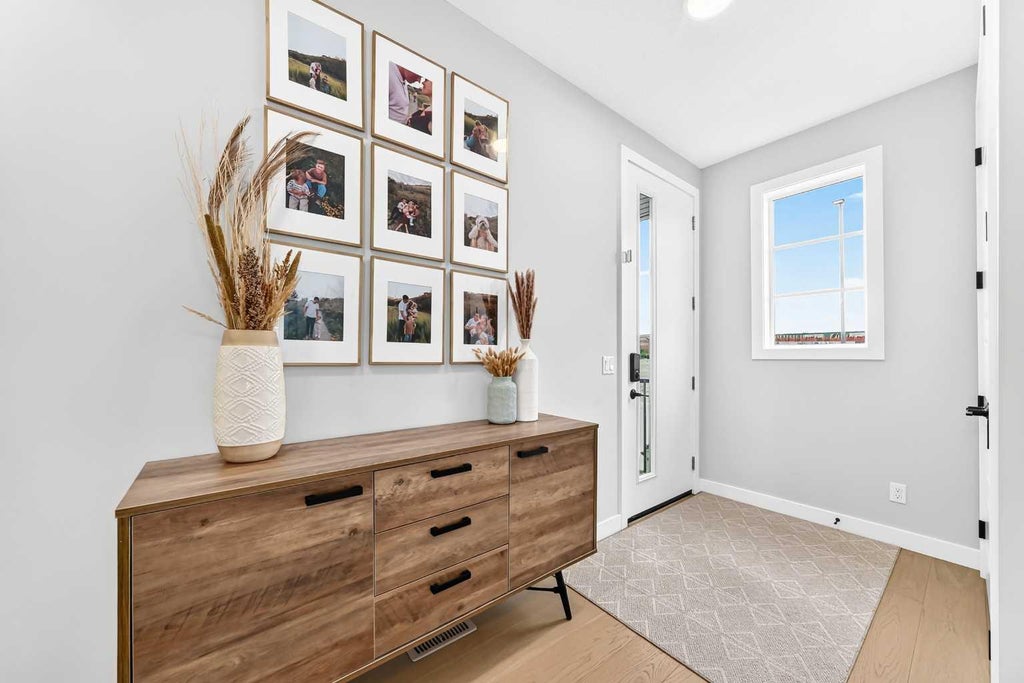 Photo of 76 Shale Avenue, Cochrane, AB T4C 3G6 (MLS # A2322045)