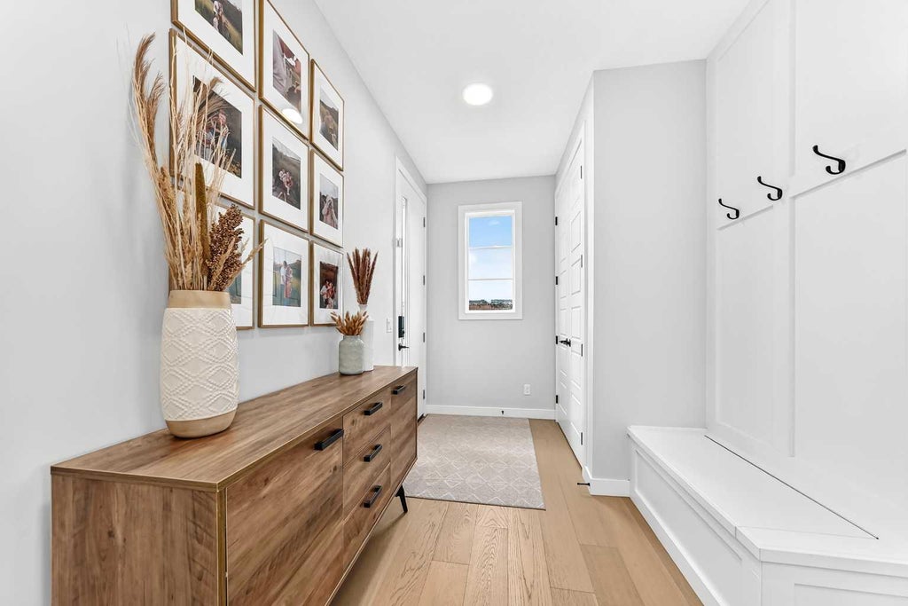 Photo of 76 Shale Avenue, Cochrane, AB T4C 3G6 (MLS # A2322045)