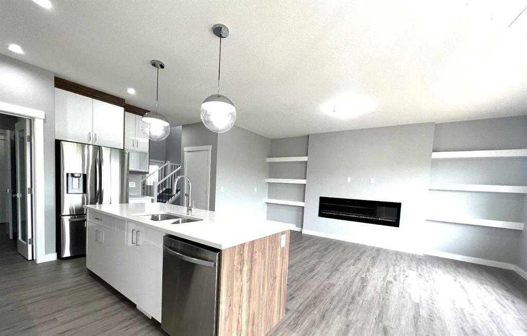 819 Edgefield Street