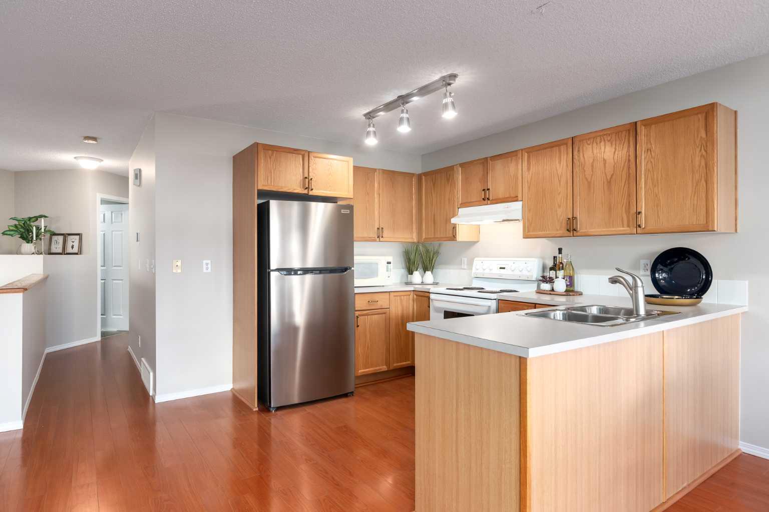 419 Coventry Road NE