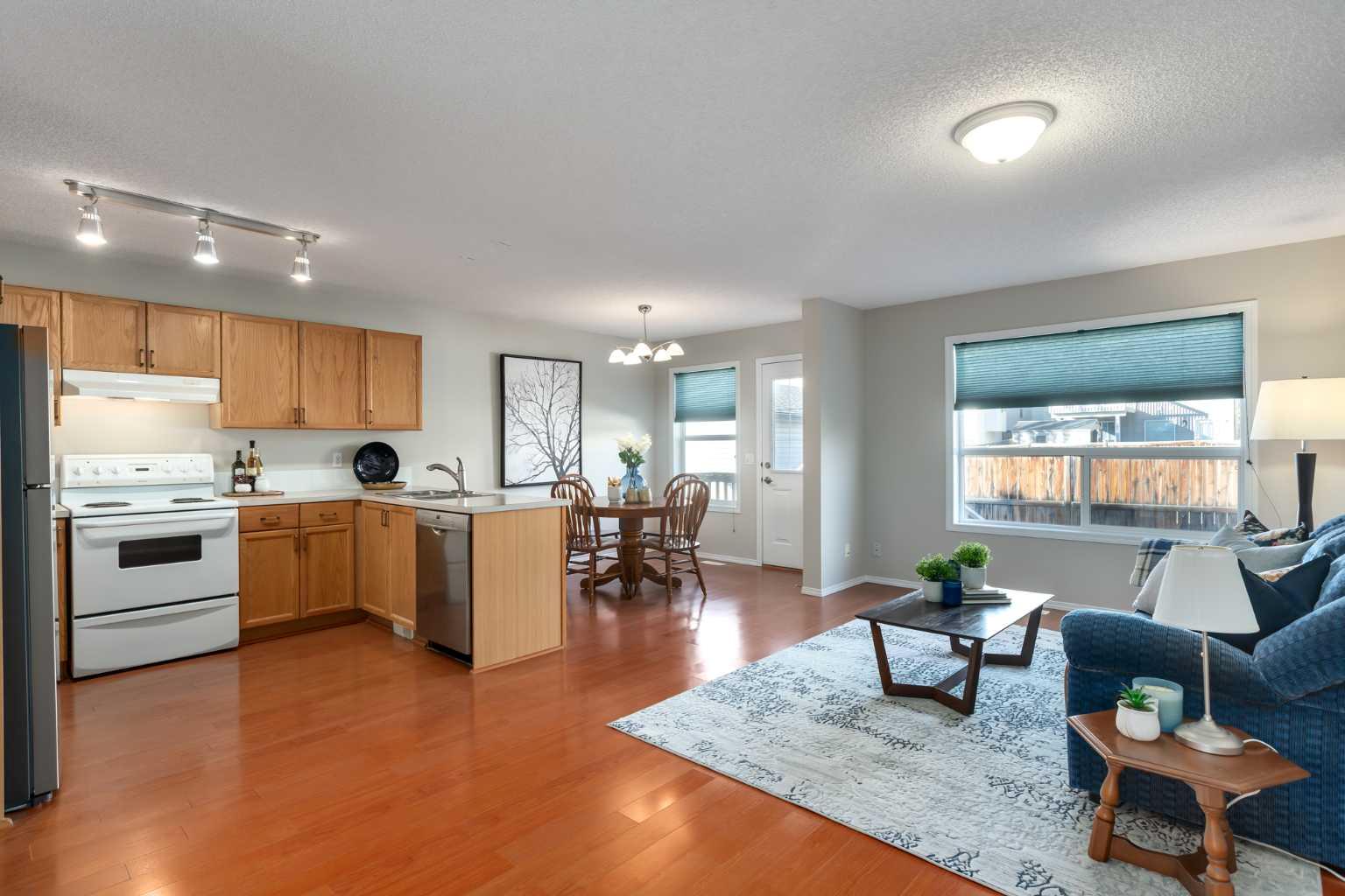 419 Coventry Road NE