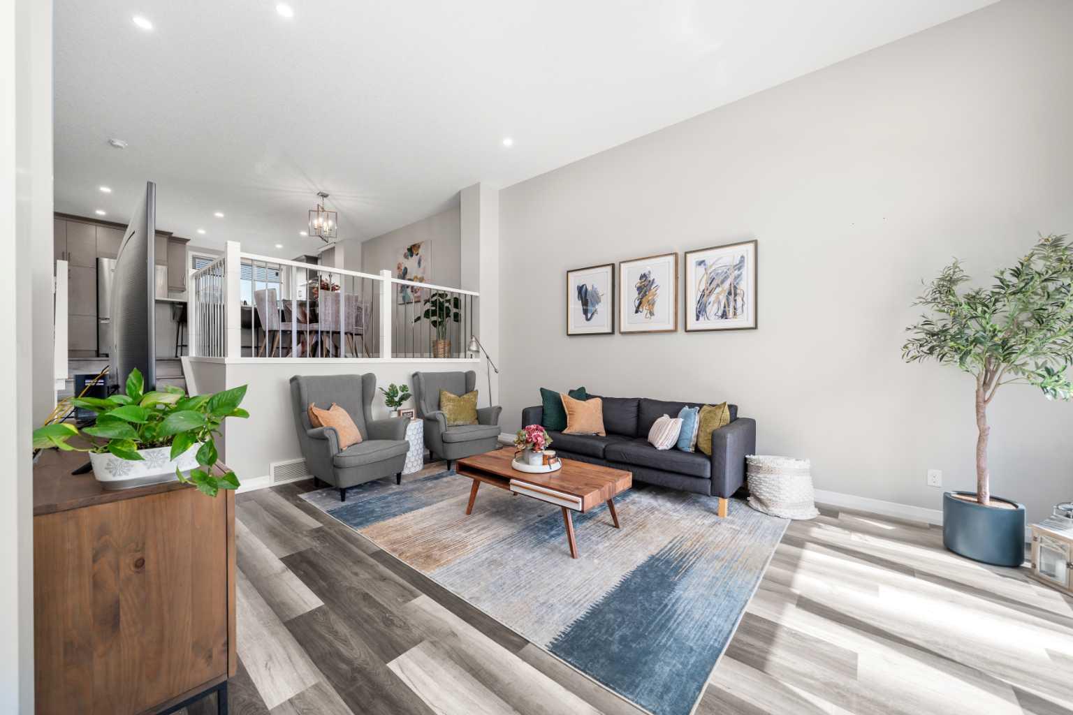 374 Magnolia Square SE