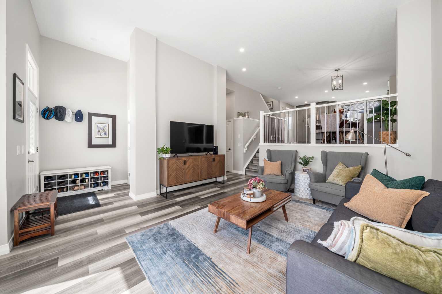 374 Magnolia Square SE