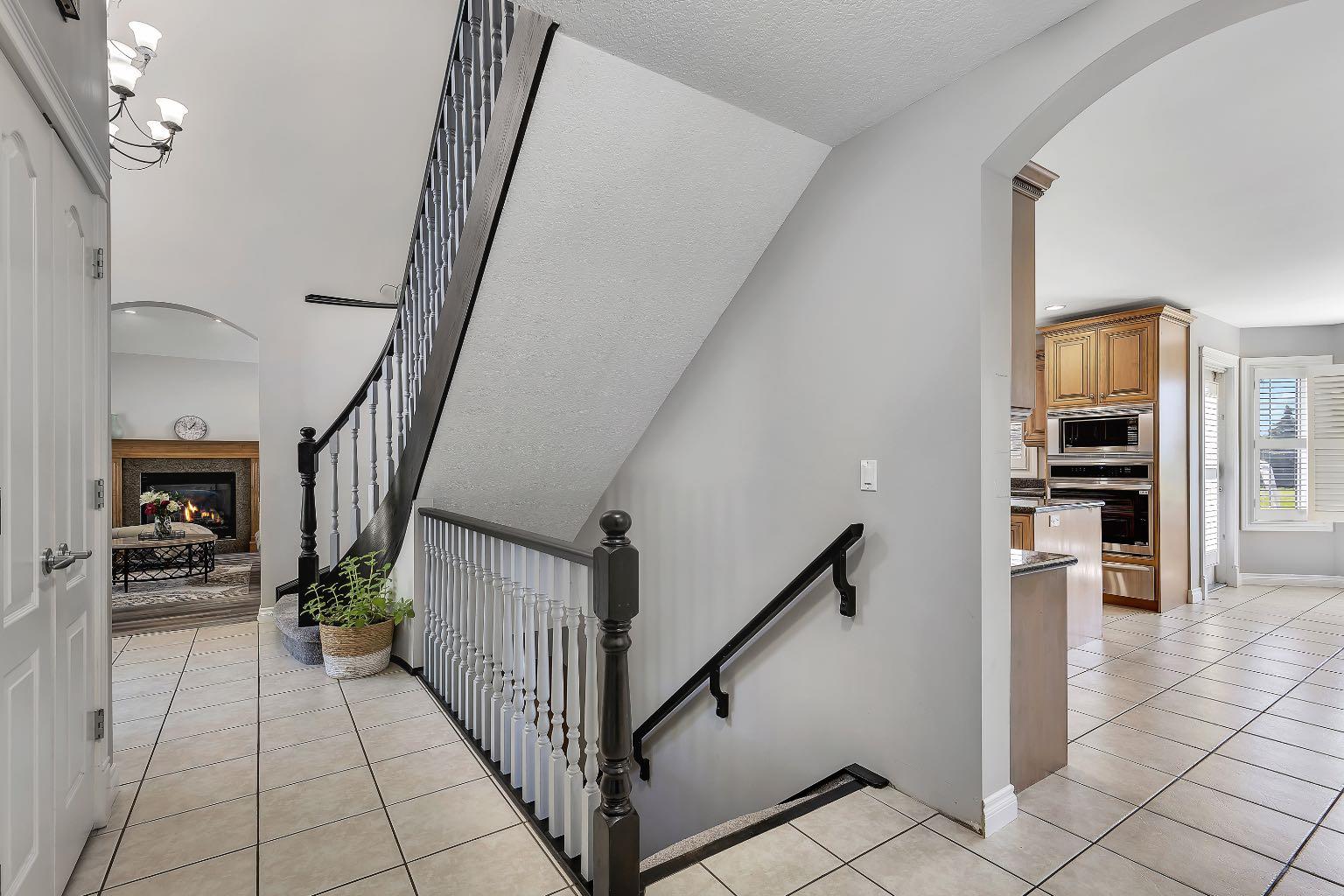 25273 Lower Springbank Road