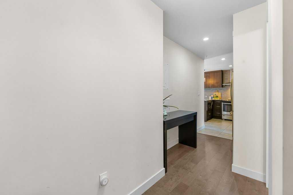 303 13 Avenue SW 810