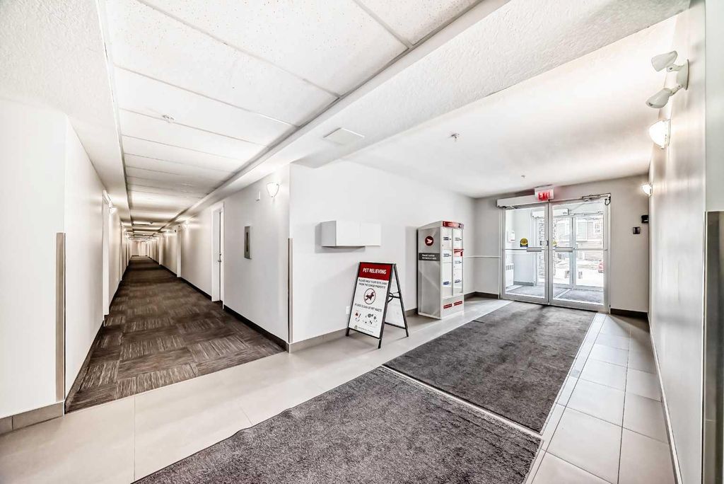 Photo of 115 Prestwick Villas SE #4305, Calgary, AB T2Z 0N1 (MLS # A2300640)