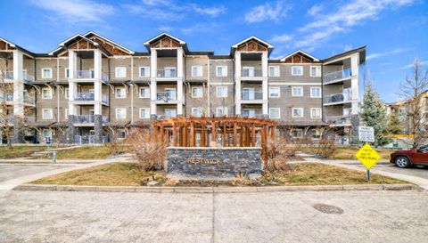 Photo of 115 Prestwick Villas SE #4305, Calgary, AB T2Z 0N1 (MLS # A2300640)