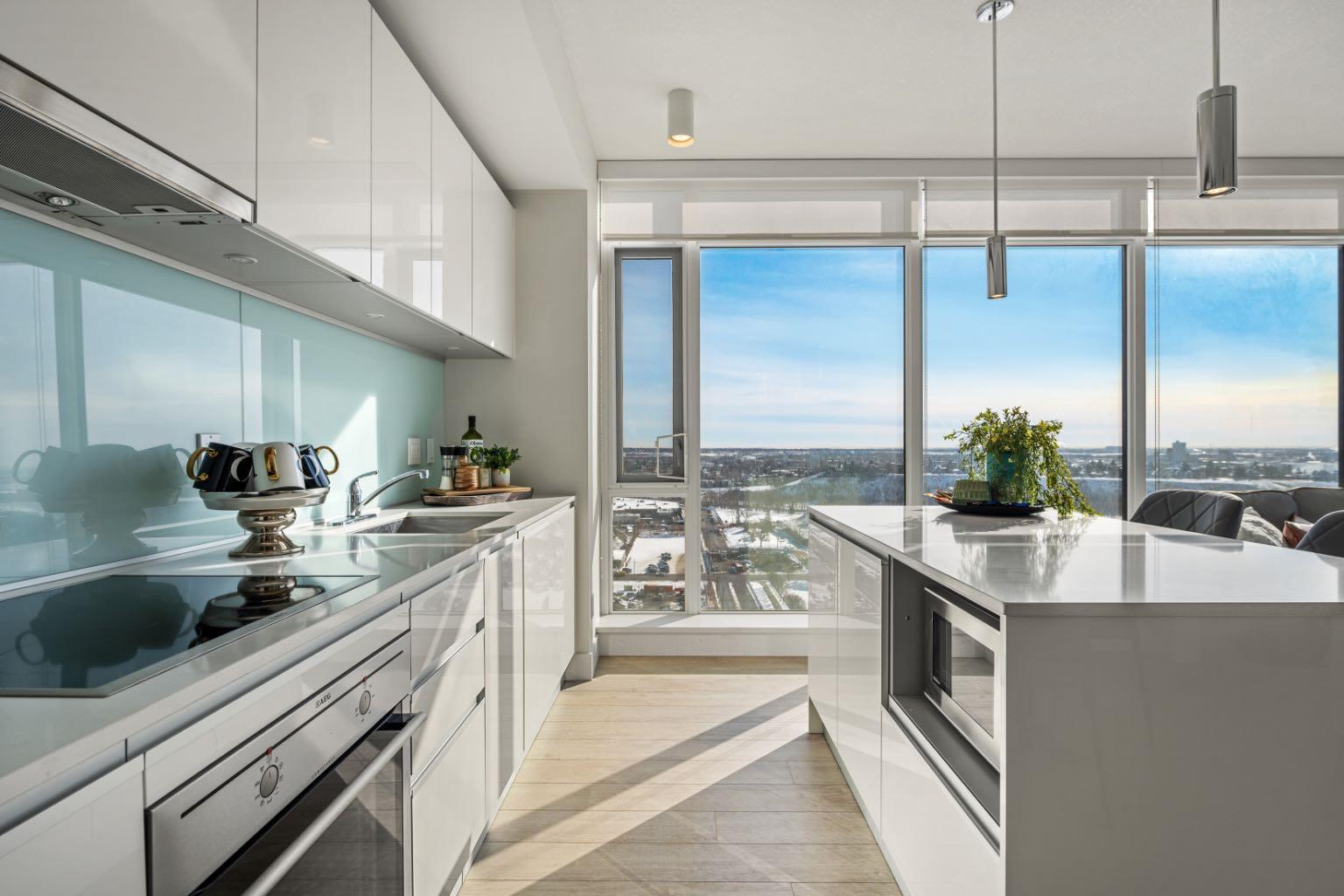 1188 3rd Street SE 2002