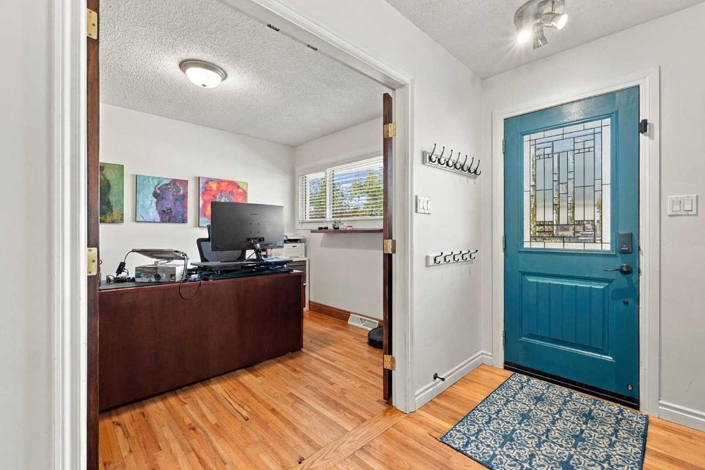 Photo of 4011 25 Avenue SW, Calgary, AB T3E 0L7 (MLS # A2350952)