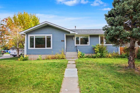 Photo of 2202 35 Street SE, Calgary, AB T2B 0W8 (MLS # A2347291)