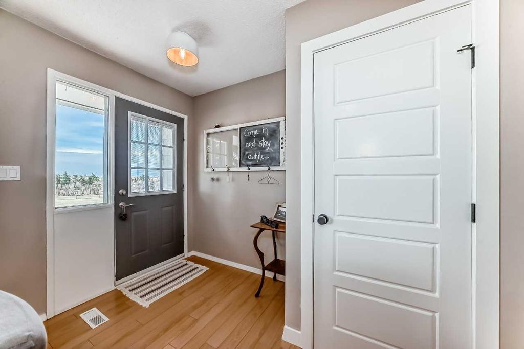 Photo of 302064 Range Road, Linden, AB T0M 1J0 (MLS # A2309626)