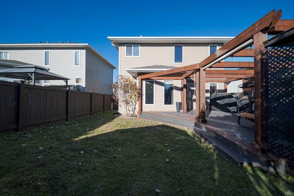 Photo of 158 Pearl Bay, Fort McMurray, AB T9K 0E4 (MLS # A2353956)