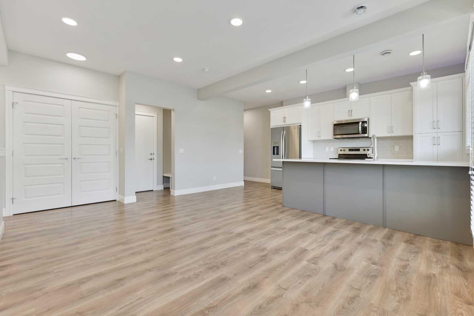 19617 45 Street SE