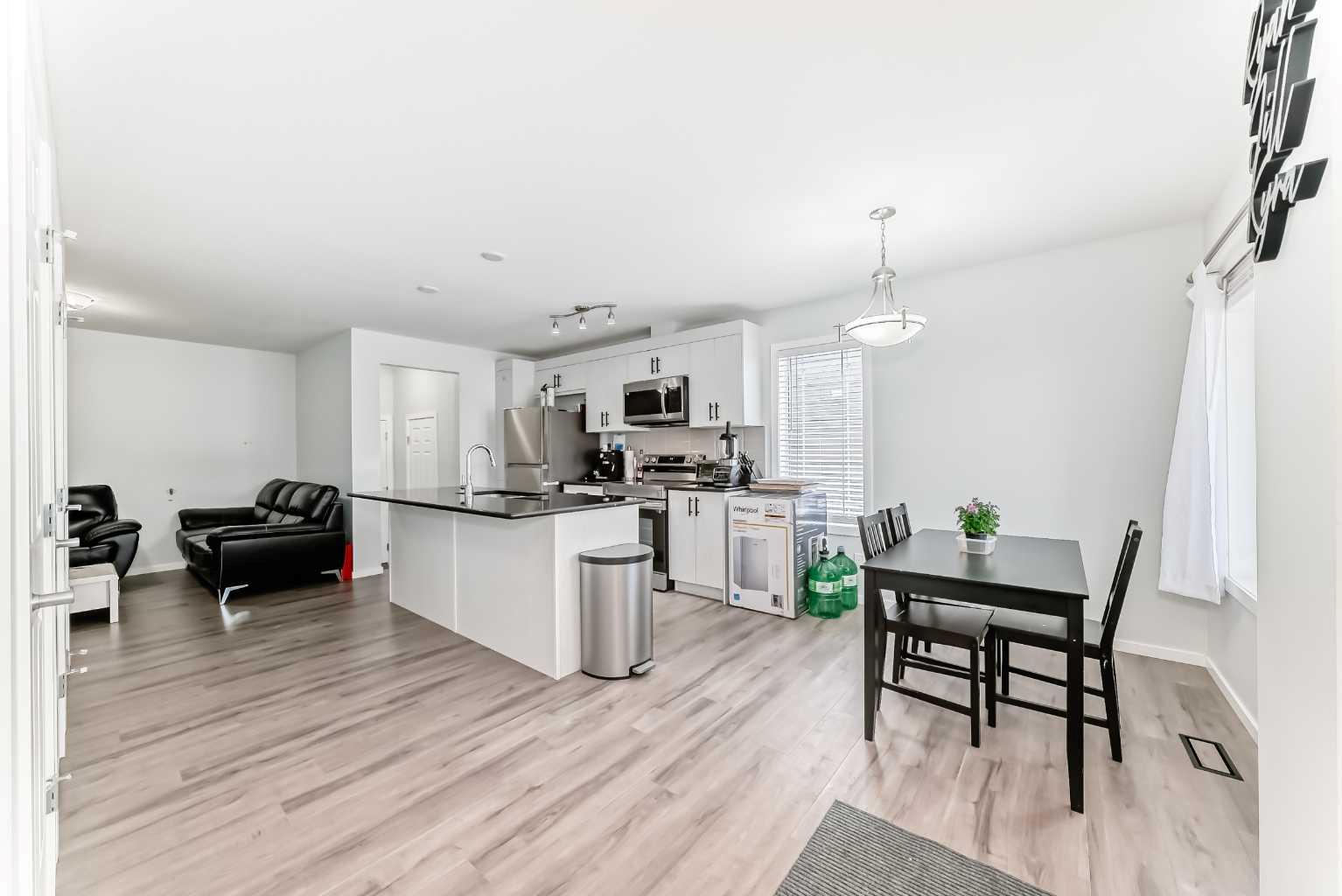 181 Yorkville Boulevard SW