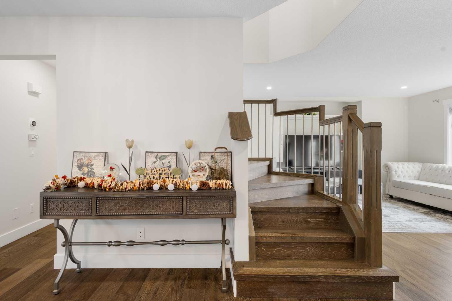 339 Bridlemeadows Common SW