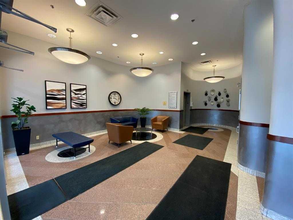 5718 1A Street SW 213