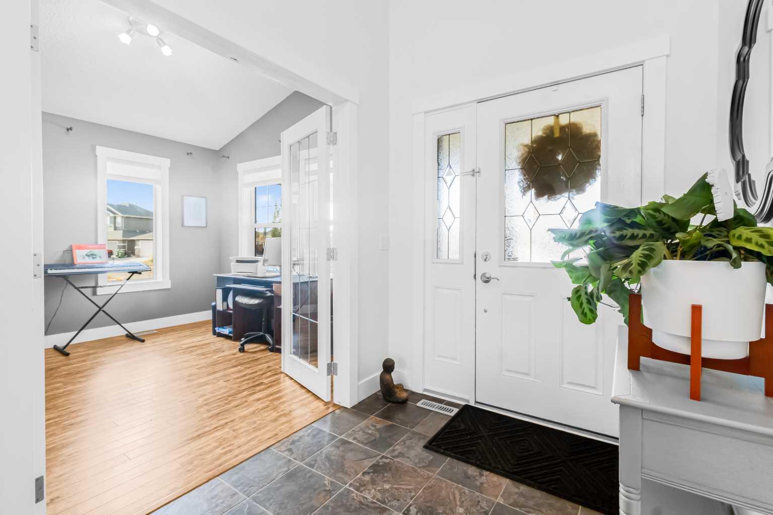 811 Boulder Creek Drive SE