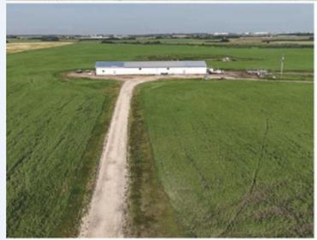 Photo of 20008 50 Street, Edmonton, AB T5Y 0N5 (MLS # A2167001)