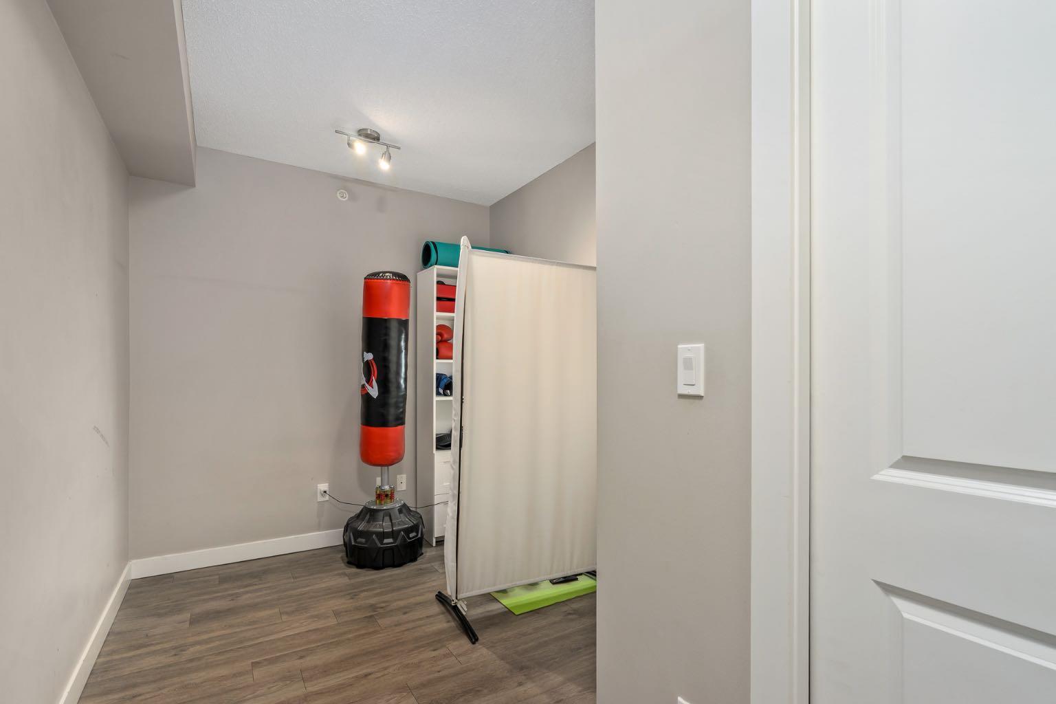 10 Kincora Glen Park NW 115