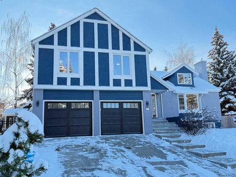 119 Pump Hill Bay SW Calgary AB T2V 4L6